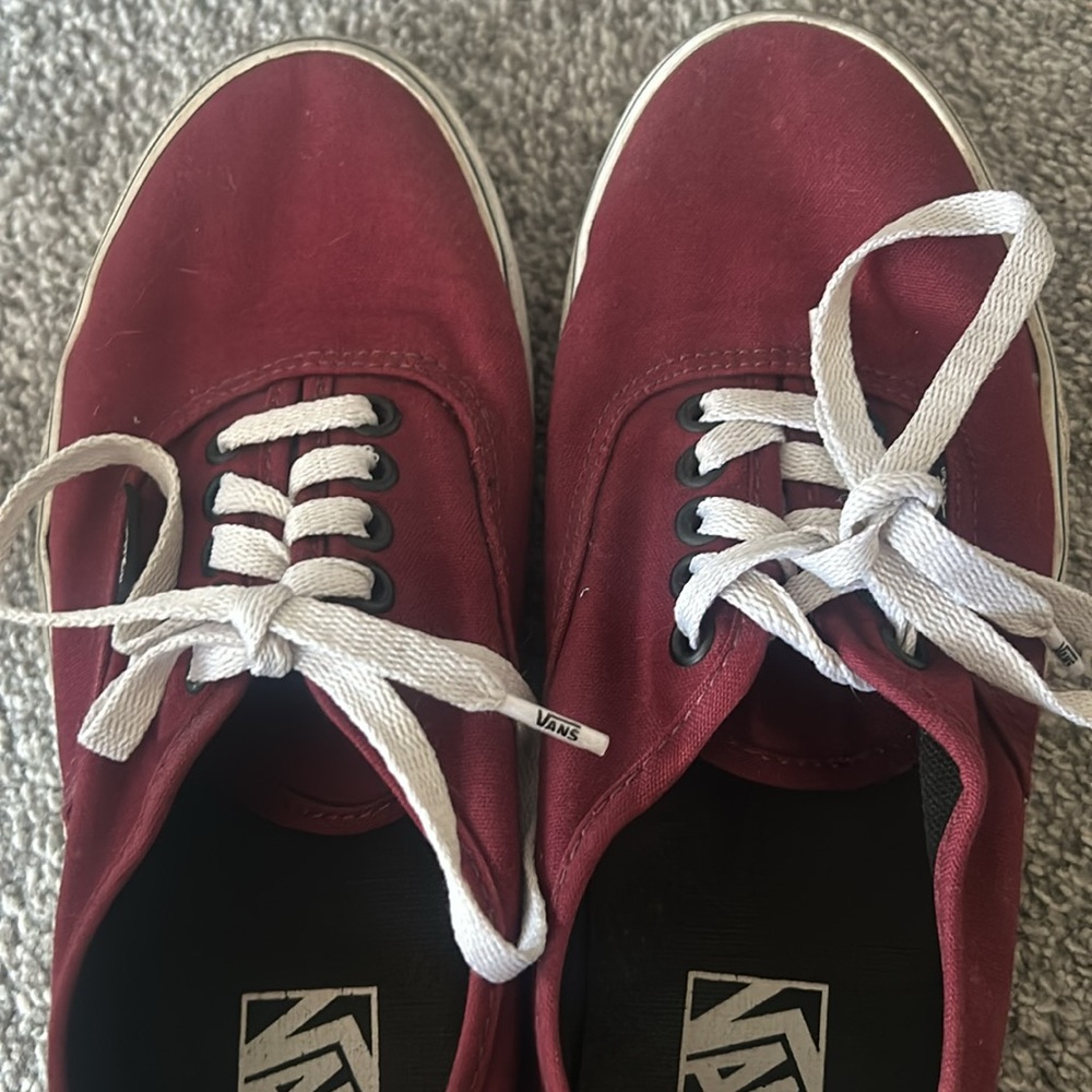 Dark red vans - Picture 2 of 7